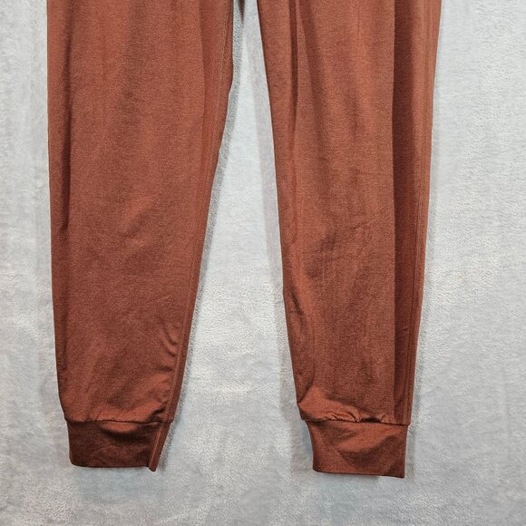 Vuori Mens Brown Jogger Sweatpants With Drawstring Waist & Zipper Pockets - Picture 2 of 13